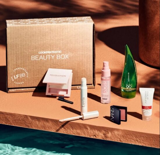 LOOKFANTASTIC BEAUTY BOX IUNIE 2023