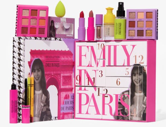 Makeup Revolution Calendar Advent Emily in Paris