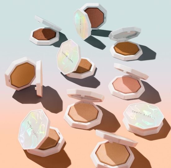 Fenty Beauty Demi’Glow Light-Diffusing Highlighter