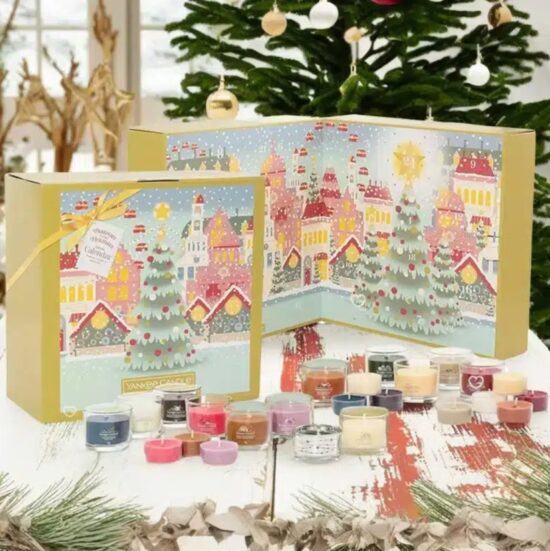 Yankee Candle Christmas Collection Advent Book